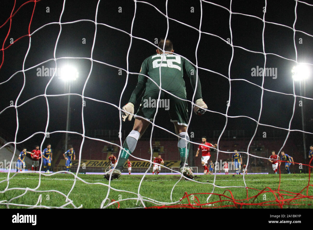 PIETRO IEMMELLO (N.9 ATTACCANTE PERUGIA CALCIO) obiettivo calcio di penalità 1-1 durante Perugia Vs Frosinone , Perugia, Italia, 24 set 2019, calcio italiano Foto Stock