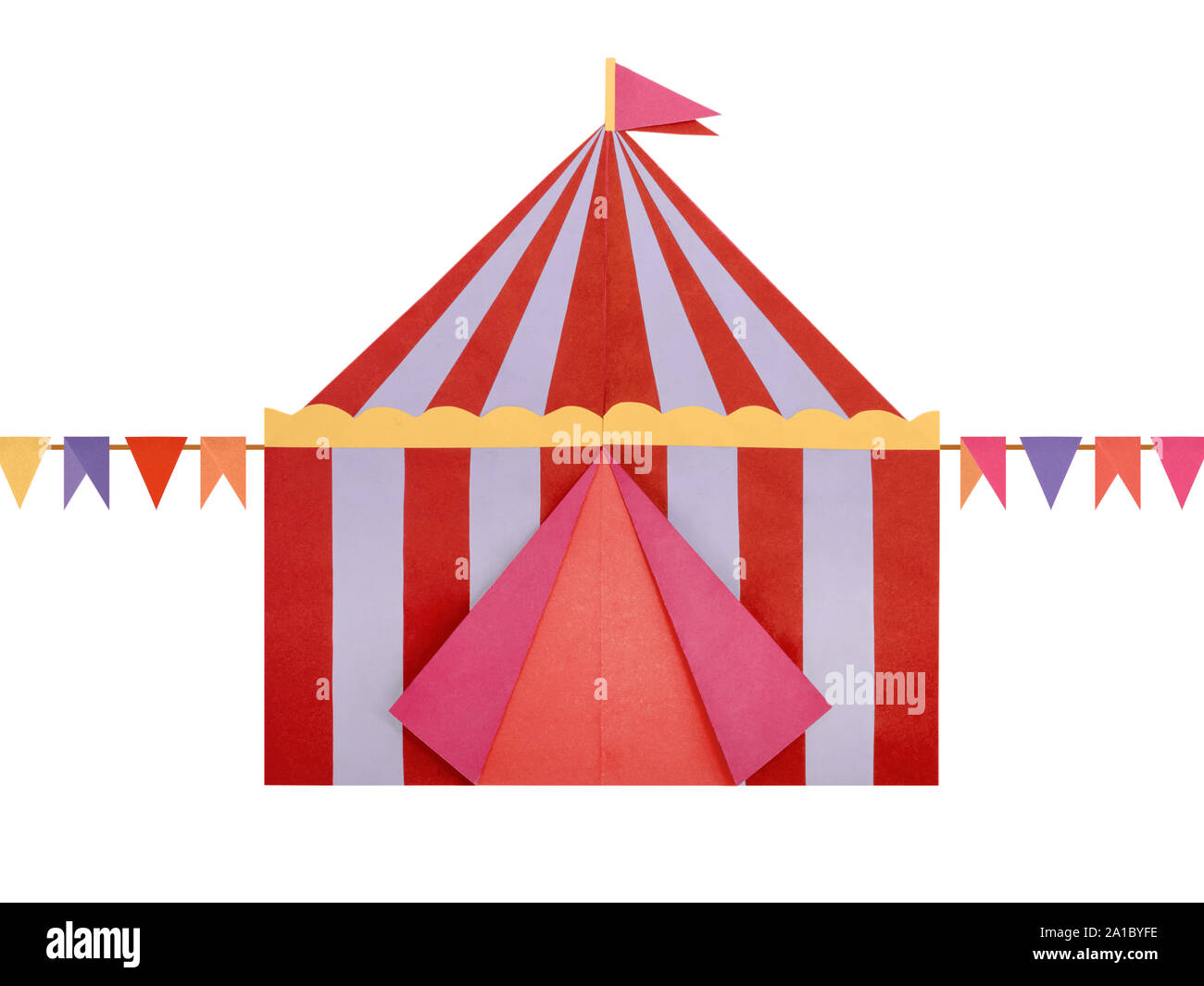 Tenda del circo di carta origami Foto stock - Alamy