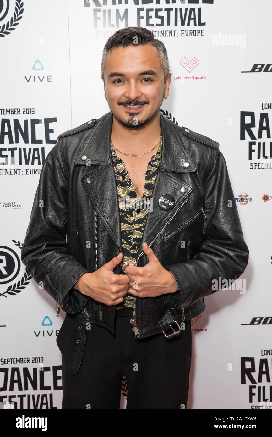 Londra, Regno Unito. 24Sep, 2019. David Martinez assiste la premiere del film di tutti vola a Vue Piccadilly. Credito: SOPA Immagini limitata/Alamy Live News Foto Stock