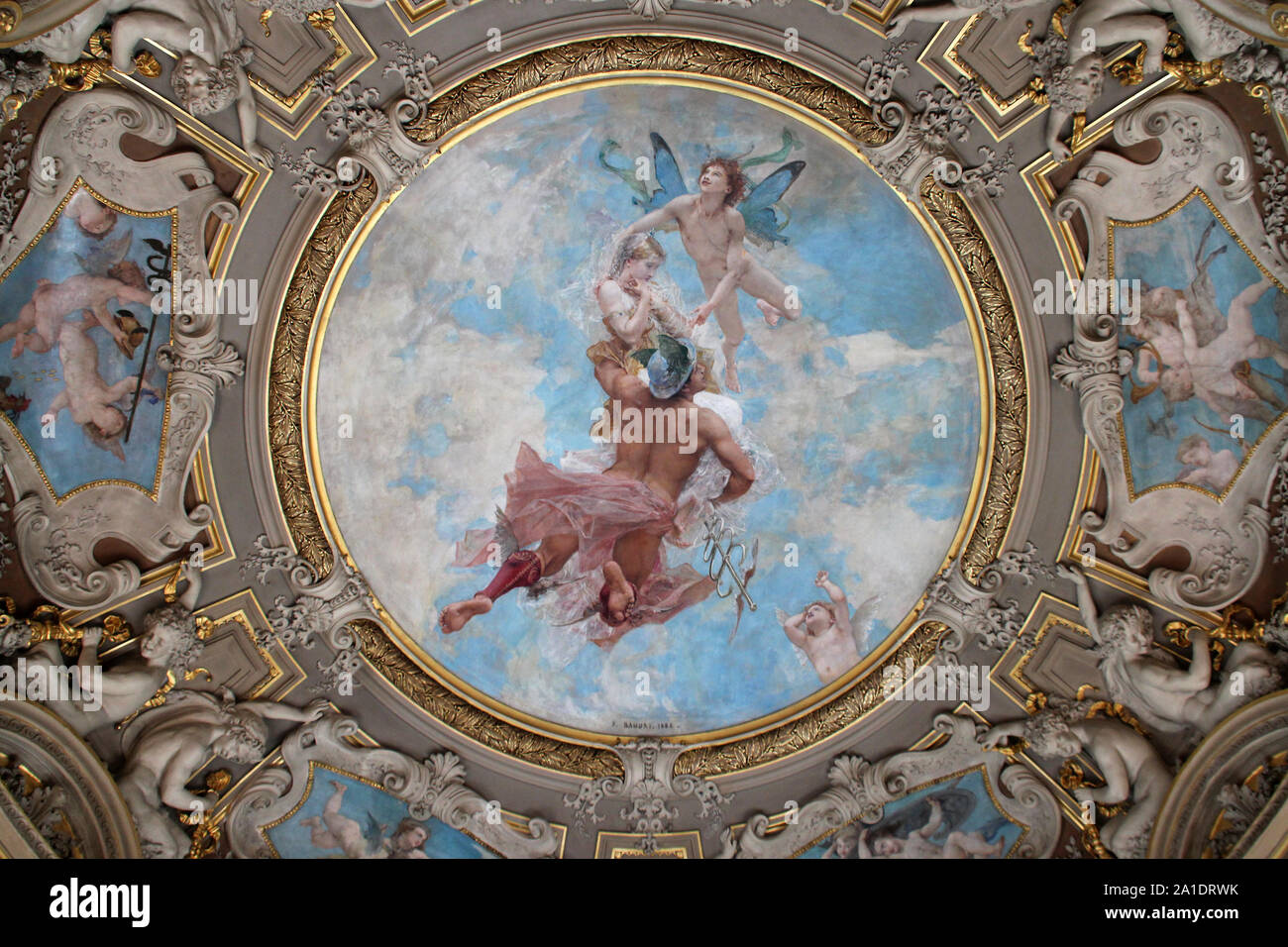 Soffitto decorato nel castello di Chantilly in Francia Foto Stock