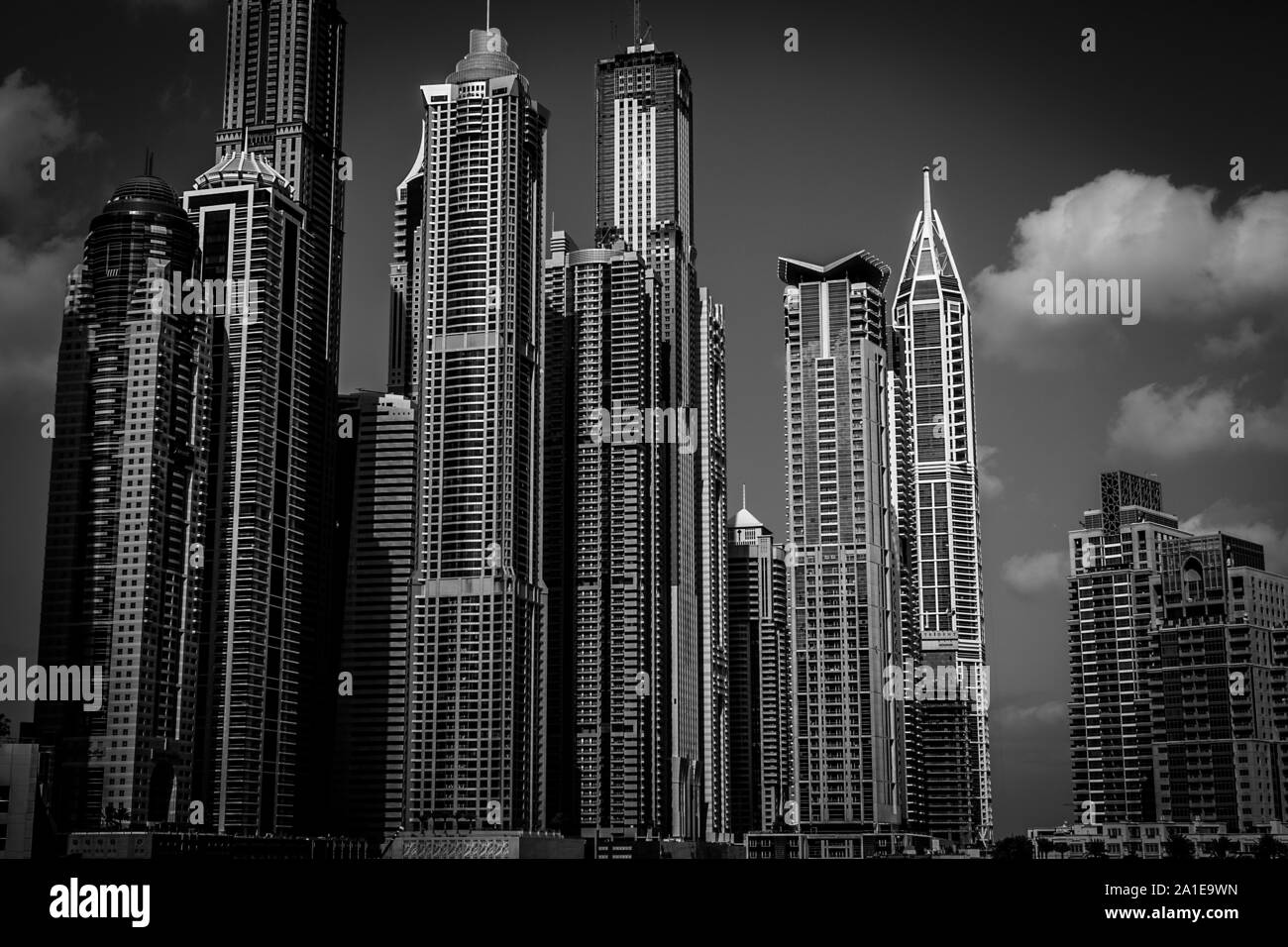 Lo Skyline di Dubai Marina in bianco e nero Foto Stock