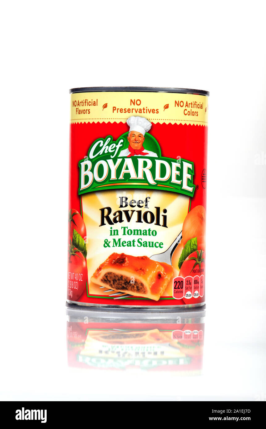 Può dello Chef Boyardee Ravioli di carne bovina in pomodoro e salsa di carne da ConAgra Foto Stock
