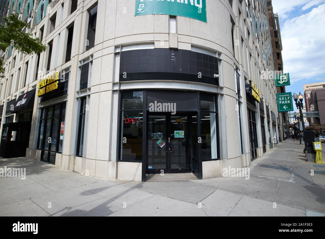 Payday Loan store nel centro di chicago, illinois, Stati Uniti d'America Foto Stock
