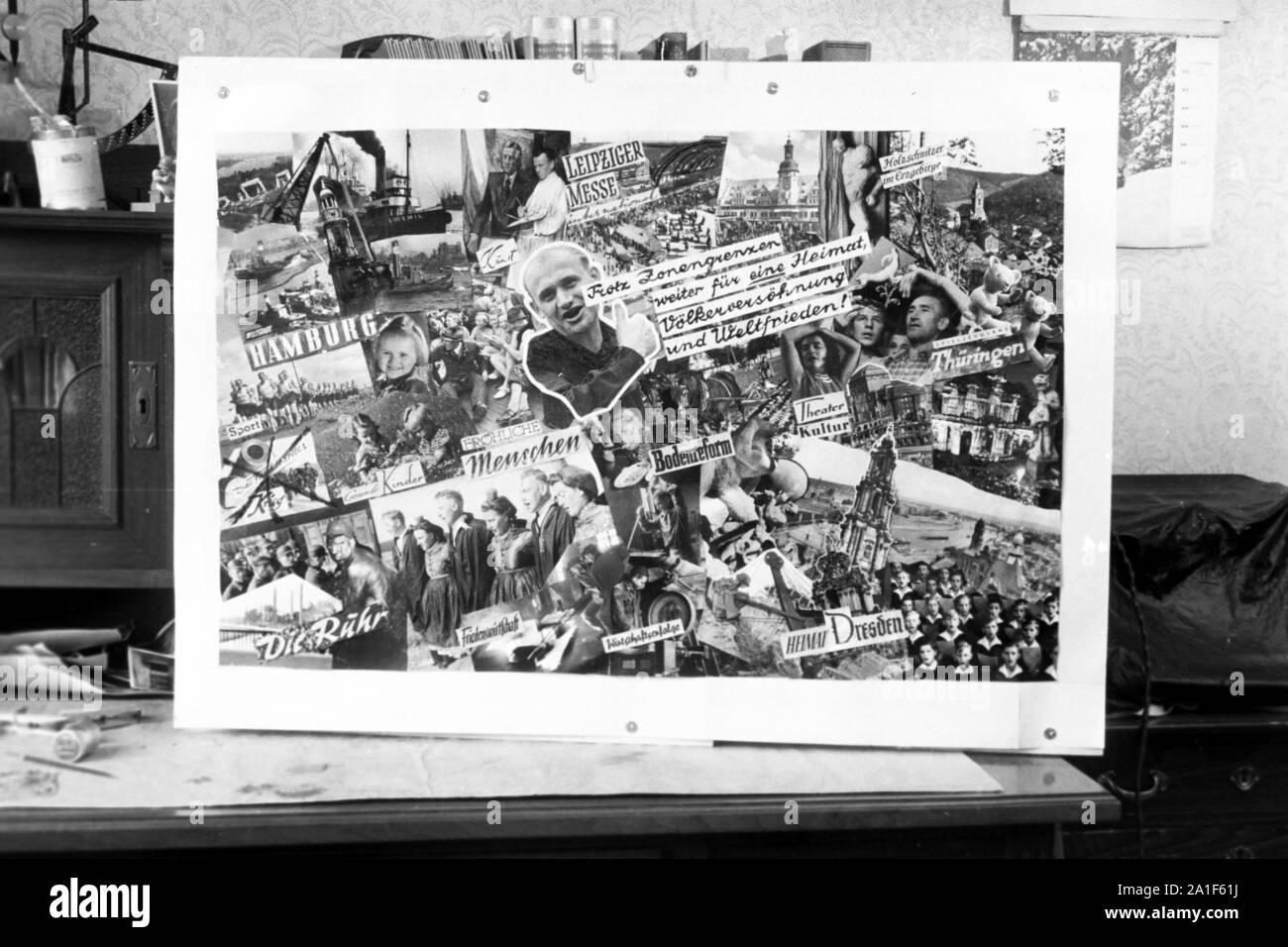 Fotomontage 'Versöhnungsplakat' aus Fotografien von Erich Andres, Deutschland 1949. Fotomontaggio "riconciliazione" da foto scattate e composto dal fotografo Erich Andres, Germania 1949. Foto Stock
