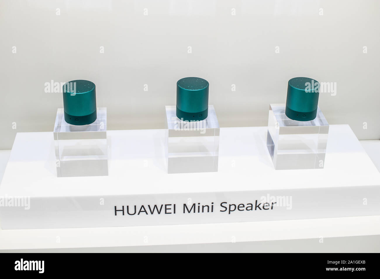 Showroom Huawei, stand al Global Innovations Show IFA 2019 Foto Stock