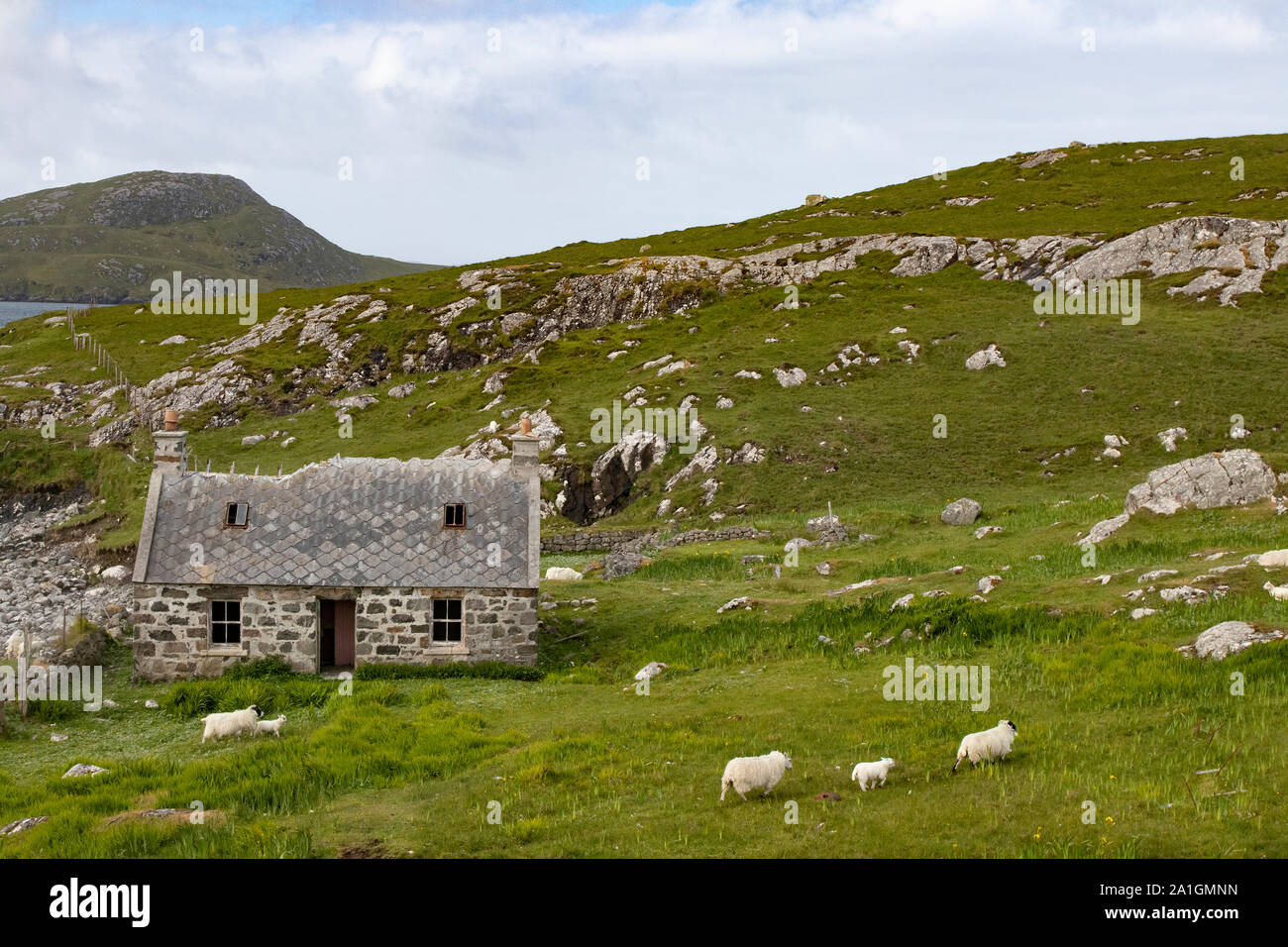 Un'azienda abbandonata sull'Isle of Barra nelle Ebridi Esterne della Scozia Foto Stock