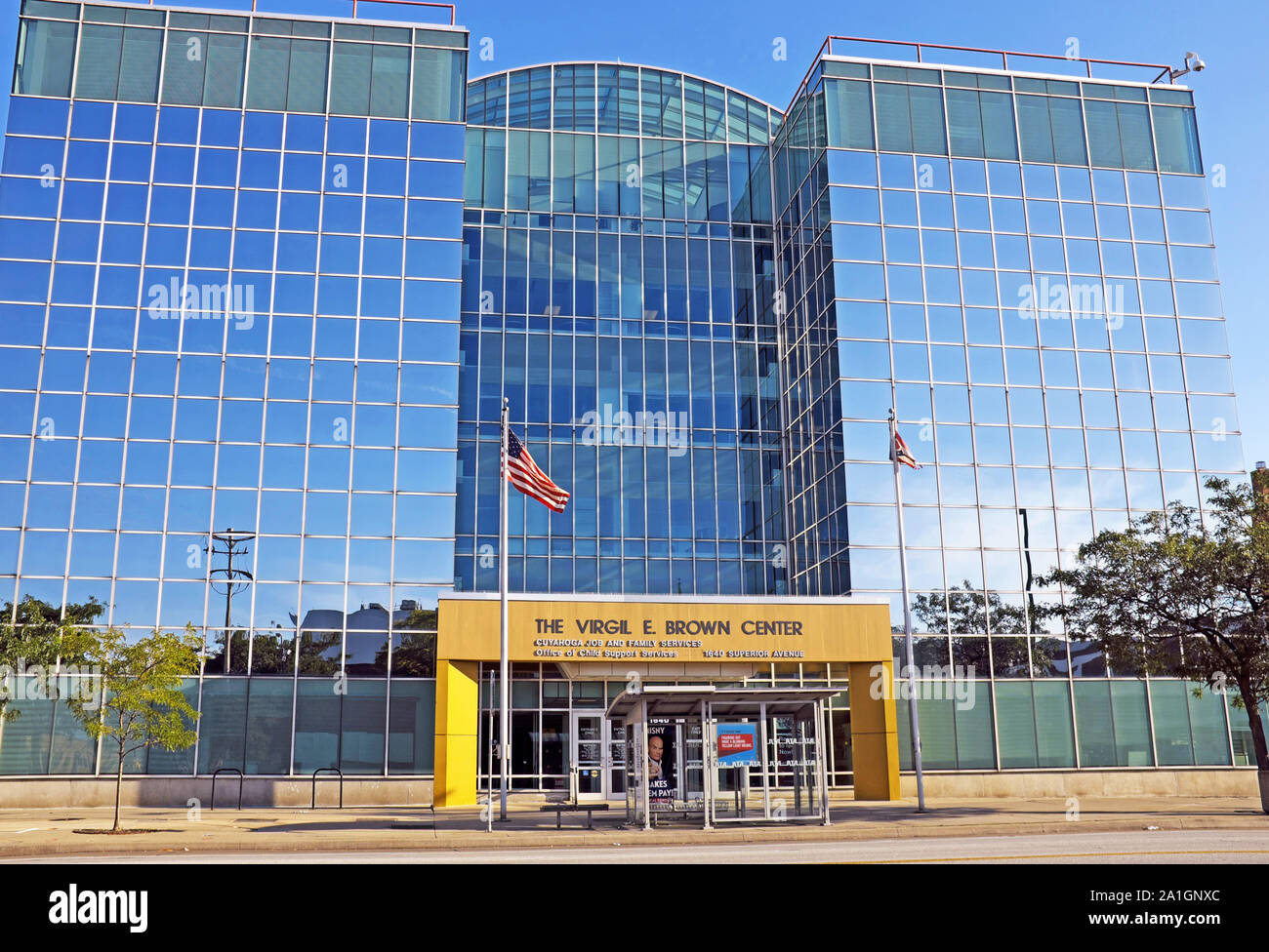 Il Virgilio E. Brown quartiere del centro di servizio alla famiglia su Payne Avenue nel centro di Cleveland, Ohio, USA. Foto Stock