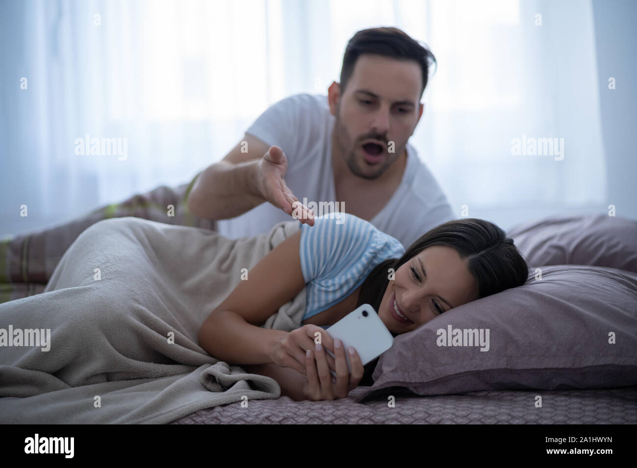 Mia moglie è barare sul suo marito. Foto Stock