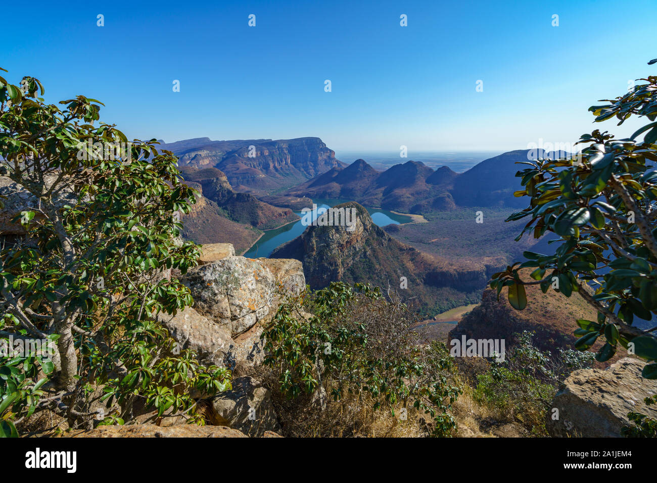 La spettacolare vista delle tre rondavels e il fiume blyde canyon in Sud Africa Foto Stock