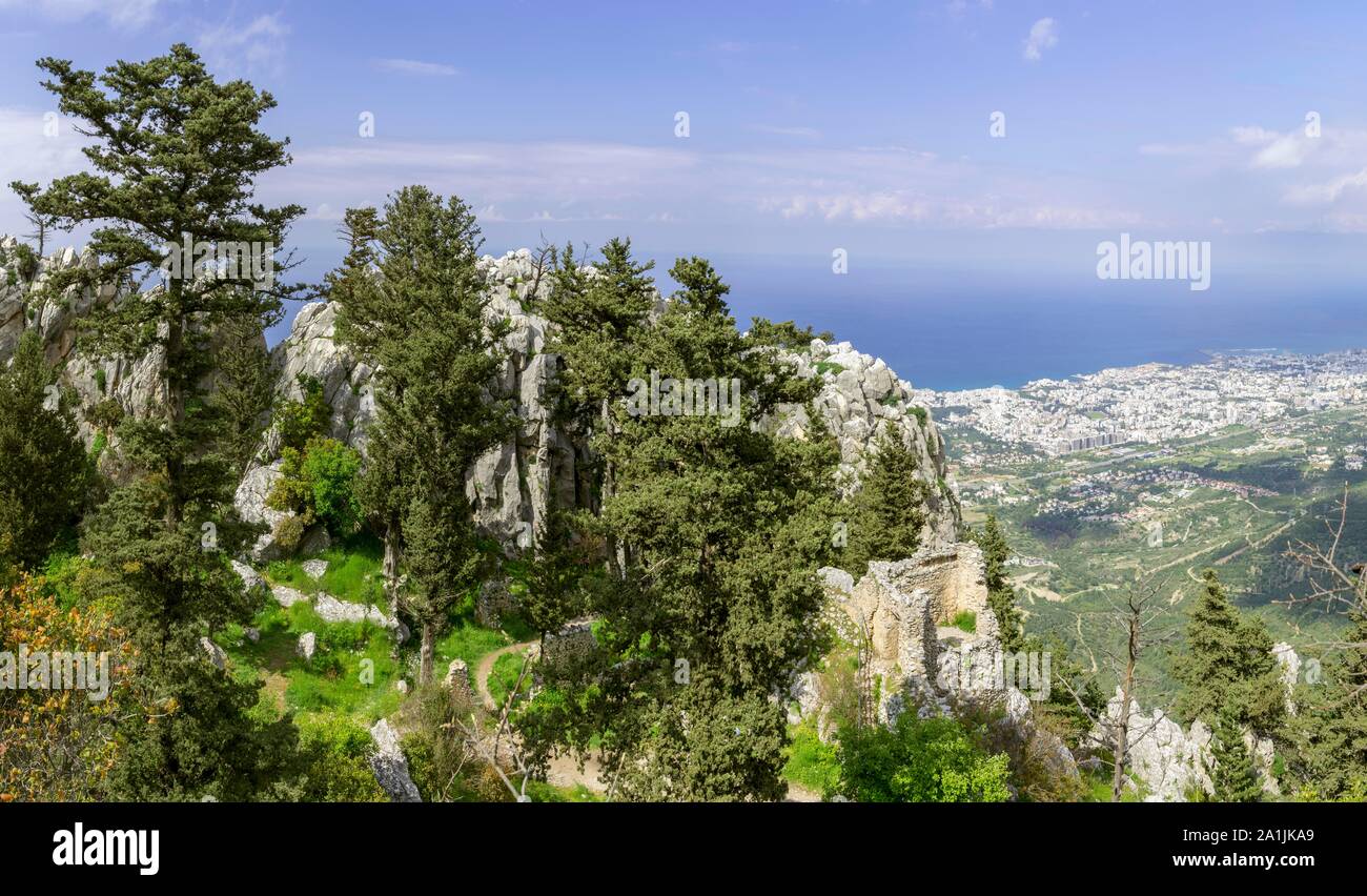 Rovina del castello San Hilarion, Girne, Kyrenia district, Repubblica Turca di Cipro del Nord di Cipro Foto Stock