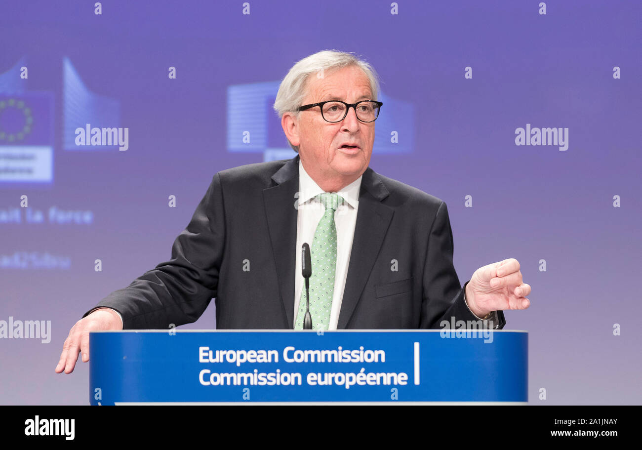 Il Belgio a Bruxelles in maggio 07, 2019: Jean Claude Juncker, presidente della Commissione europea, per partecipare ad una conferenza al Berlaymont, tenendo stock Foto Stock