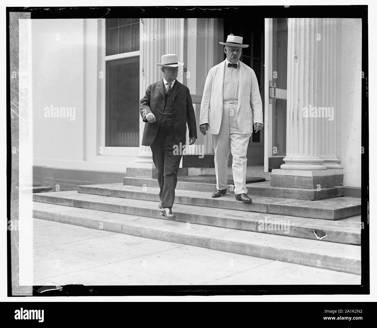 Nuovo & Settimane, 7/8/24 Foto Stock Nuovo & Settimane, 7/8/24 Foto Stock
