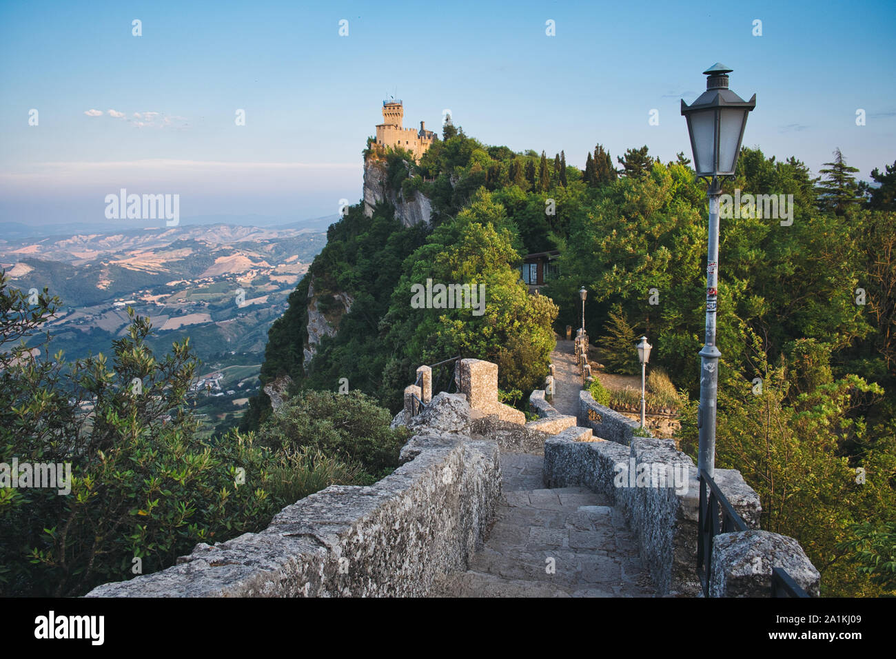 Foto di San Marino Castello al tramonto Foto Stock