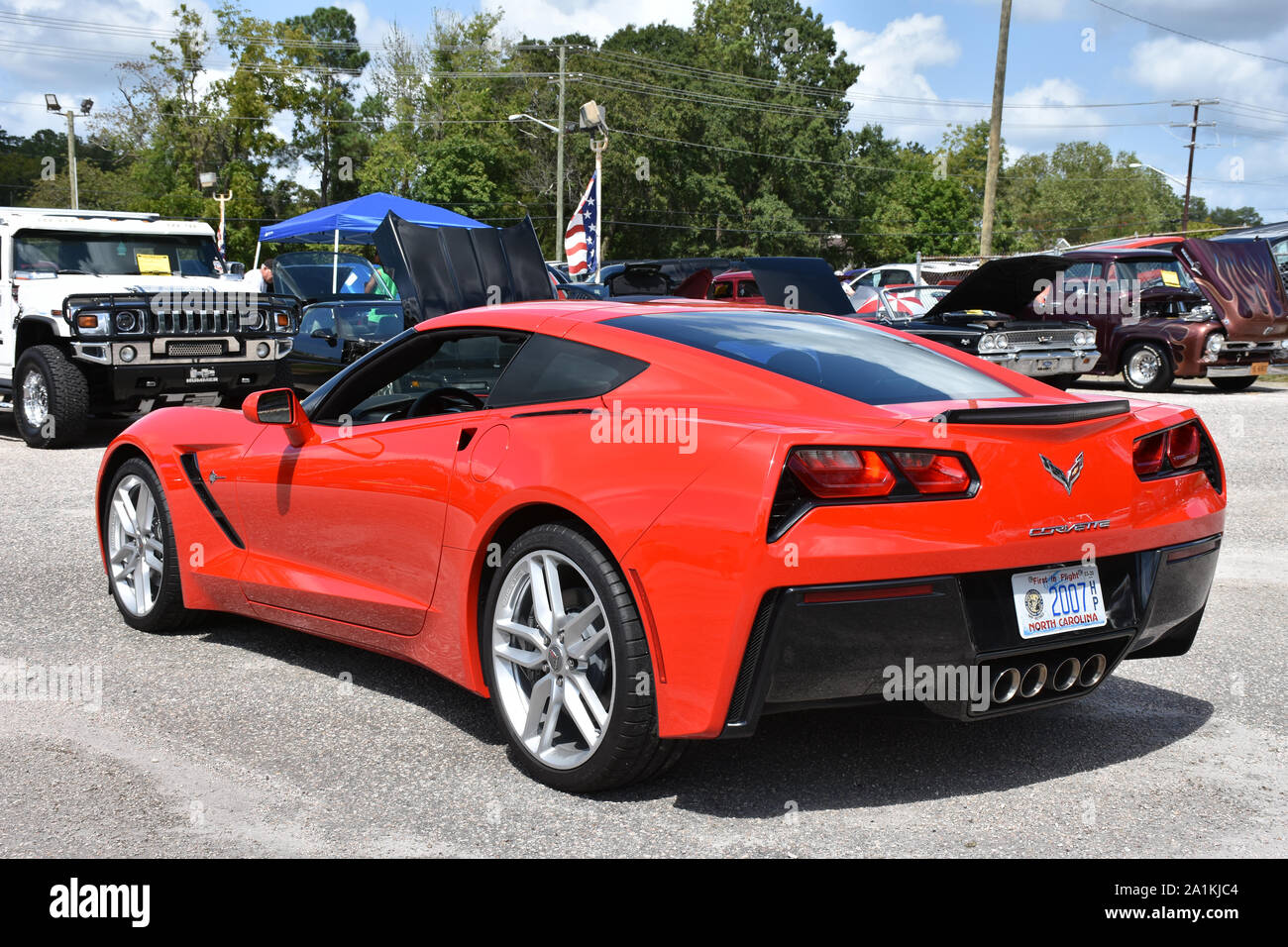 Un Rosso 2019 Corvette stingray in corrispondenza di un'auto show. Foto Stock