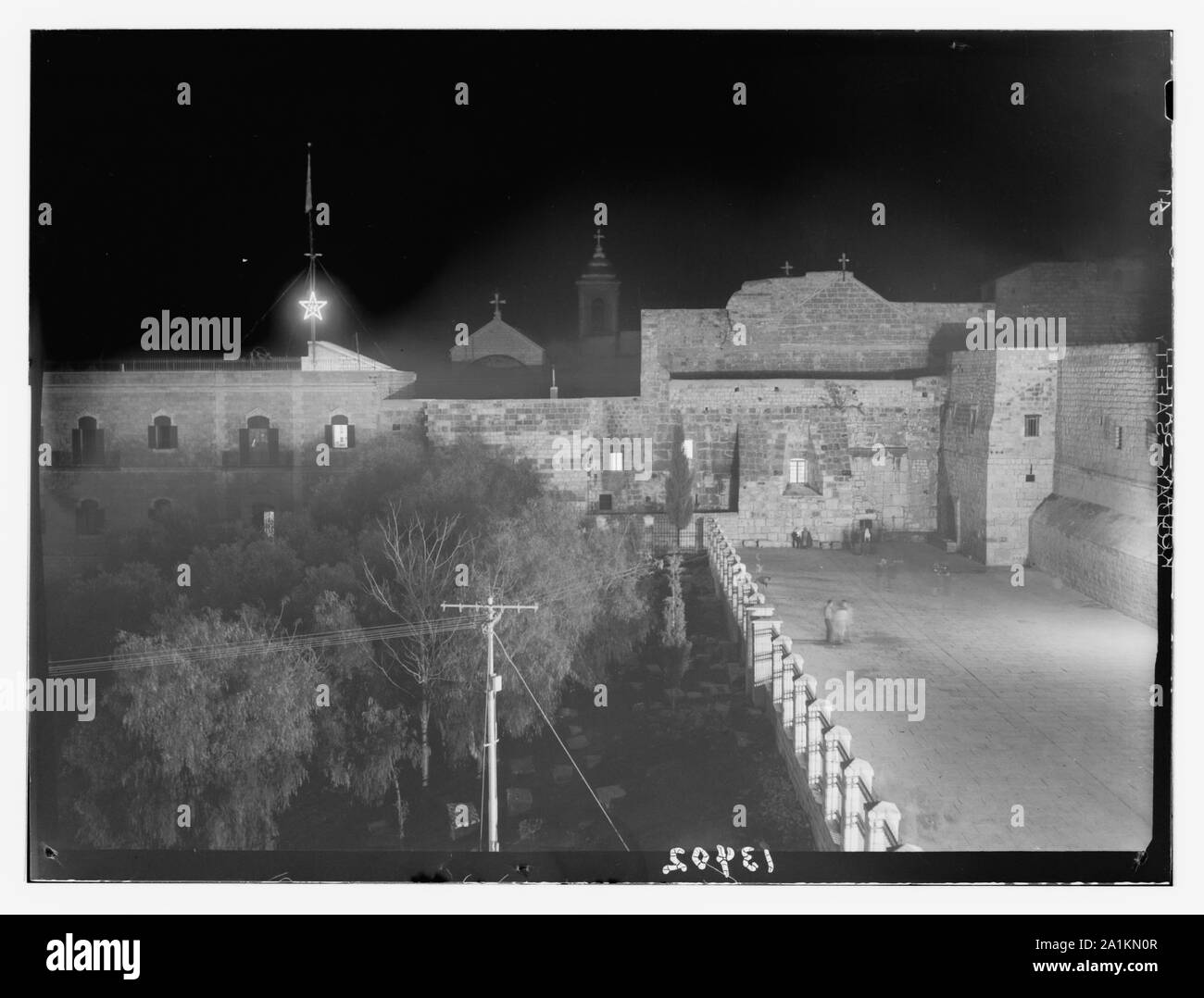 Immagine notturna della Chiesa della Natività a Natale, 1945 Foto Stock