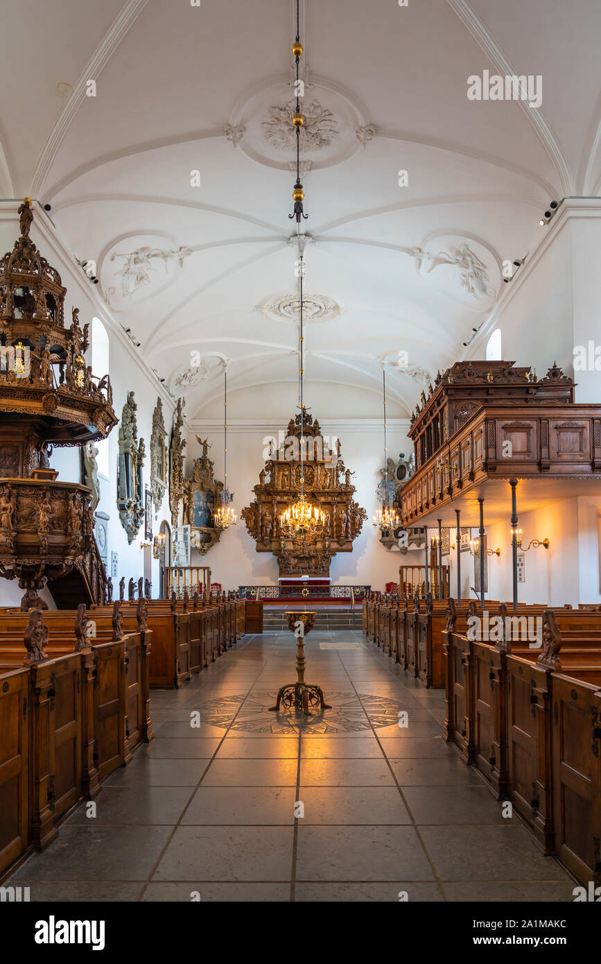 Il santuario interiore della Chiesa di Holmen a Copenhagen, in Danimarca. Foto Stock