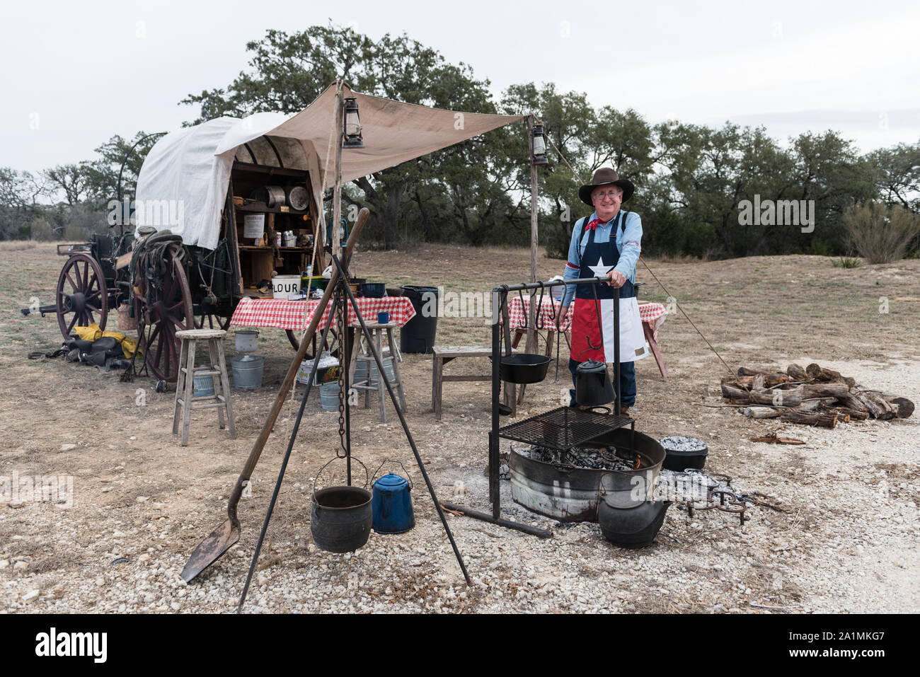 Vecchio timey cuocere fino alla strada dal Cowboy Mardi Gras in poco Bandera, Texas, ad ovest di San Antonio Foto Stock