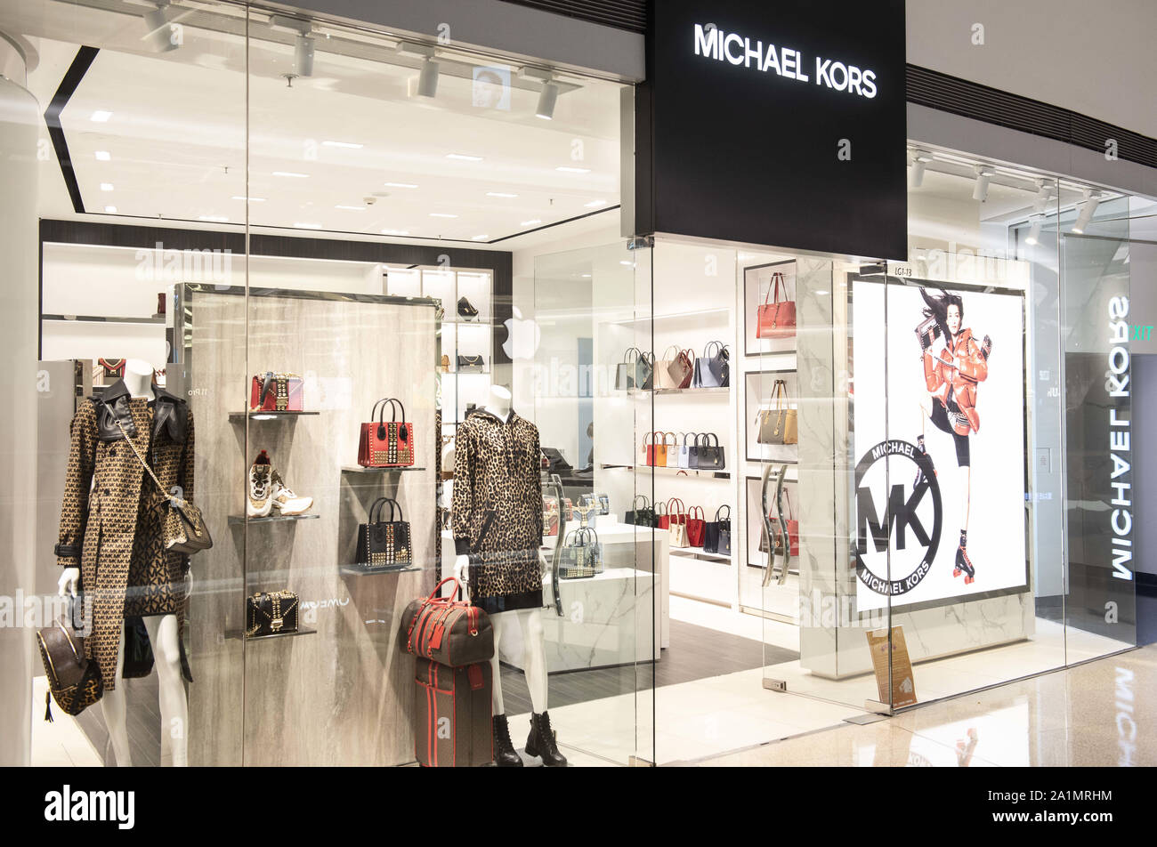 Michael Kors Logo Immagini e Fotos Stock - Alamy