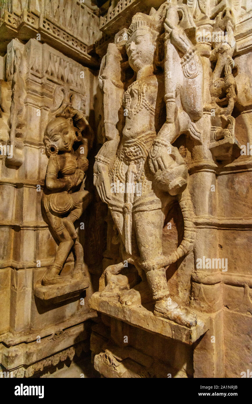 Jaisalmer, India - 16 Febbraio 2019: Bada Bagh cenotaphs antico complesso in Jaisalmer. Rajasthan Foto Stock