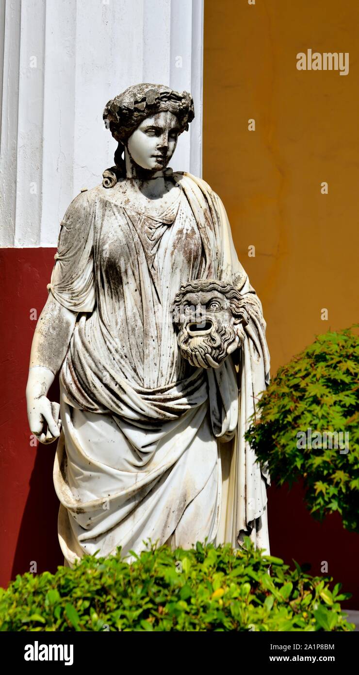 Statua di Melpomene :,Palazzo Achilleion,Gastouri,l'isola di Corfù, isole Ionie, Grecia Foto Stock