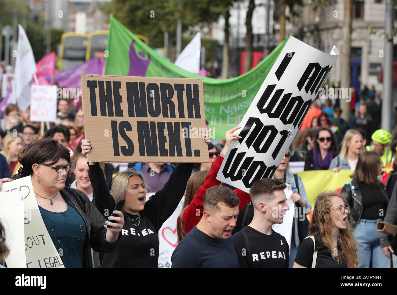 Manifestanti durante un aborto diritti marzo della campagna in Dublino. Foto Stock