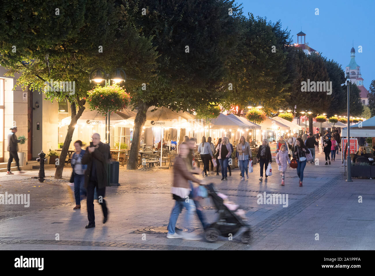 Zona pedonale di eroi di Monte Cassino Street (ulica Bohaterow Monte Cassino Monciak) in Sopot, Polonia. 26 settembre 2019 © Wojciech Strozyk / Alam Foto Stock