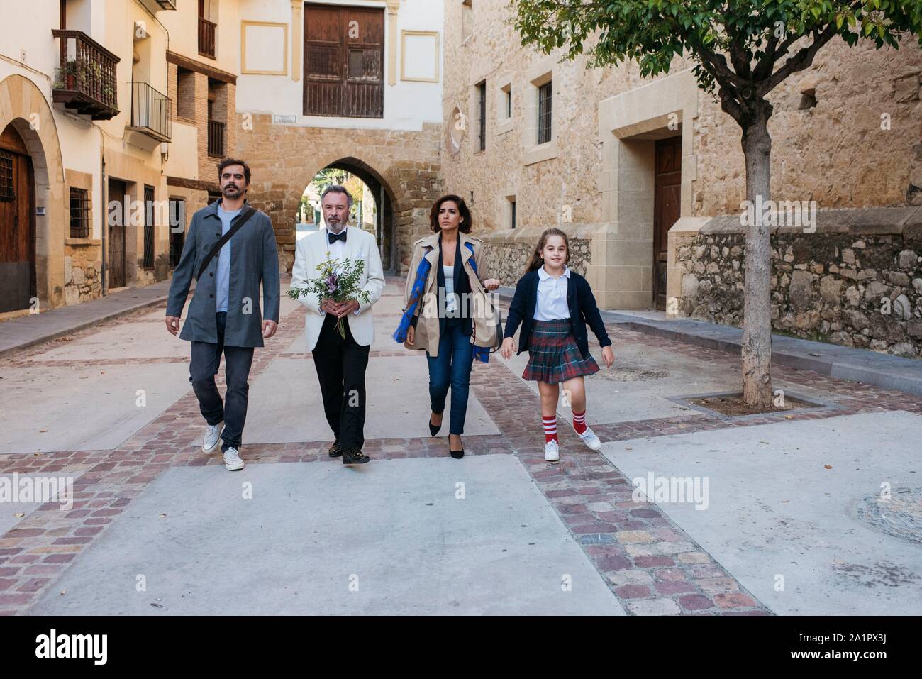 INMA CUESTA , OSCAR MARTINEZ , MAFALDA CARBONELL e NACHO LOPEZ in VIVIR DOS VECES (2019), per la regia di Maria Ripoll. Credito: Alamar Cinena 161 / convoglio film / Album Foto Stock