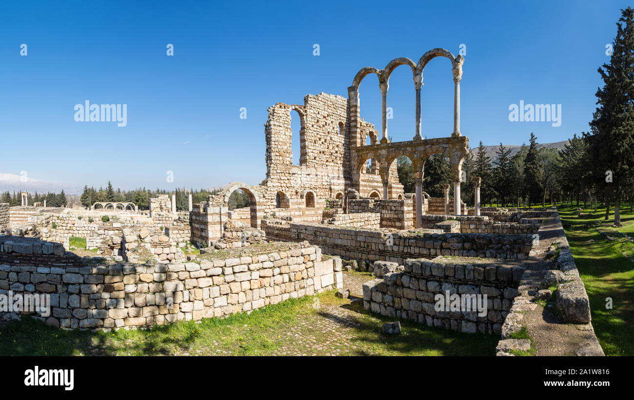 Il Grande Palazzo, Rovine del VIII secolo Umayyad città di Anjar, Libano Foto Stock