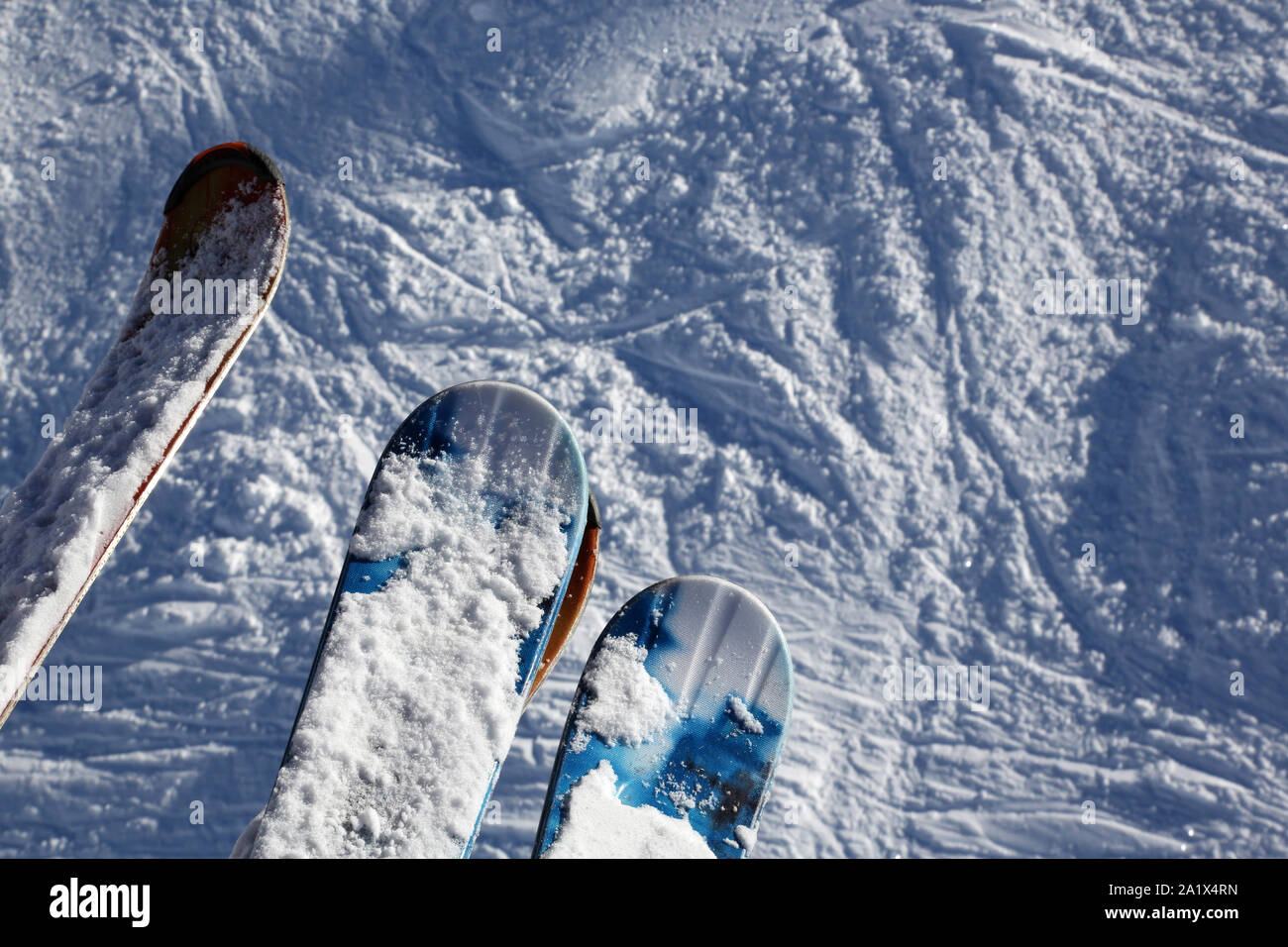 Paire de skis. Saint-Gervais-les-Bains. Alta Savoia. Francia. Foto Stock