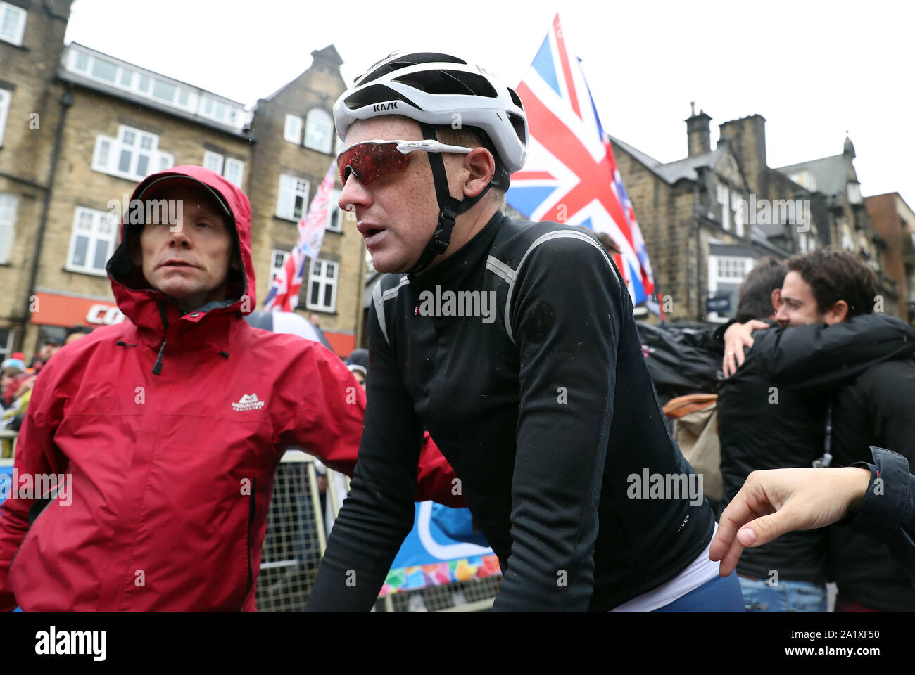 La Gran Bretagna del Tao Geoghegan Hart dopo la Uomini Elite la gara su strada da Leeds a Harrogate. Foto Stock