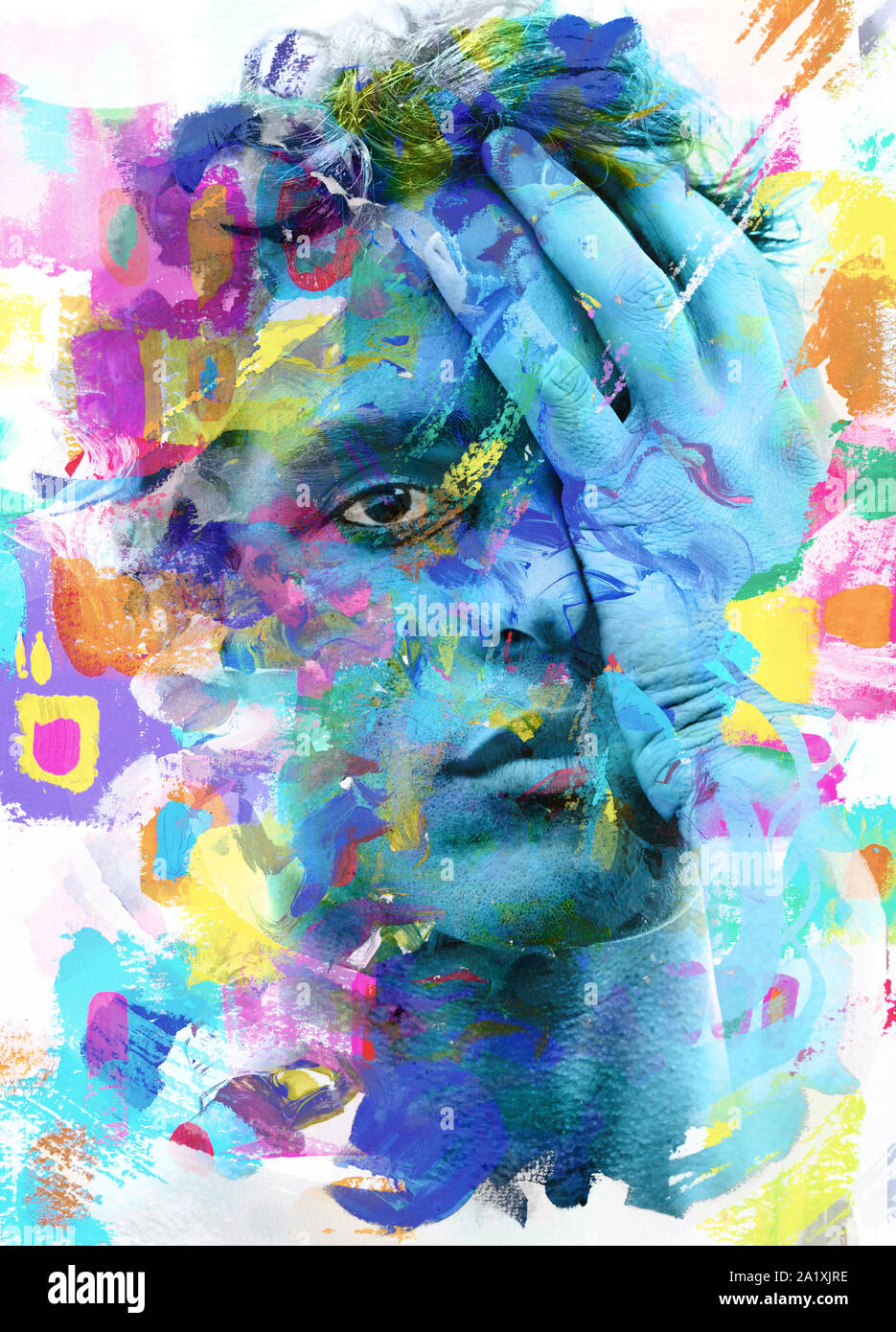 Paintography. La doppia esposizione fotografia portrait sciogliendo in disegnati a mano con verniciatura spazzolata texture su sfondo bianco Foto Stock