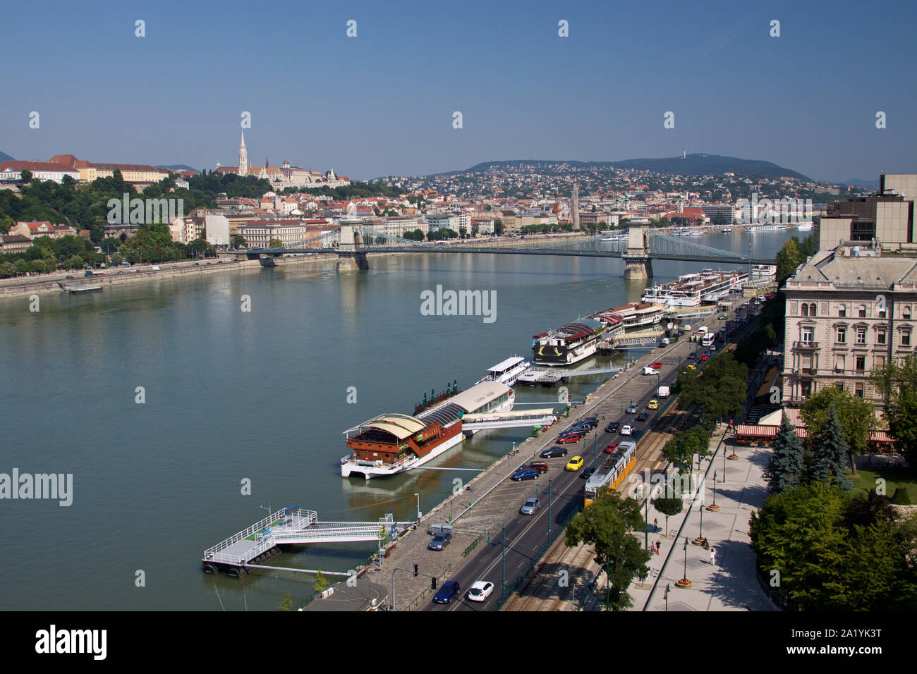 Panoramica del Danubio ed il Ponte delle Catene Budapest Foto Stock