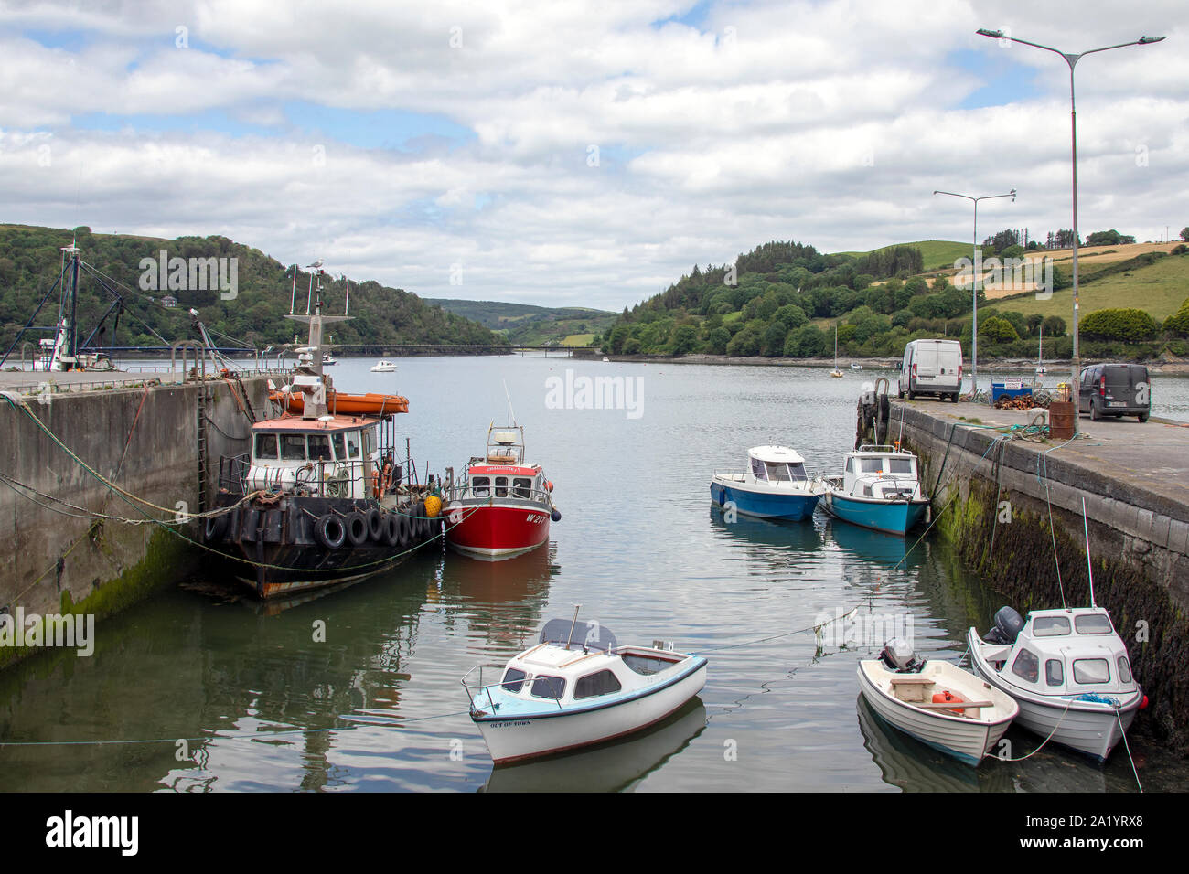 Piccole barche da pesca europea Hall Foto Stock