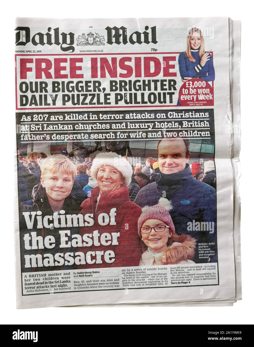 La prima pagina del Daily Mail dal 22 aprile 2019 con il titolo delle vittime del massacro di Pasqua Foto Stock