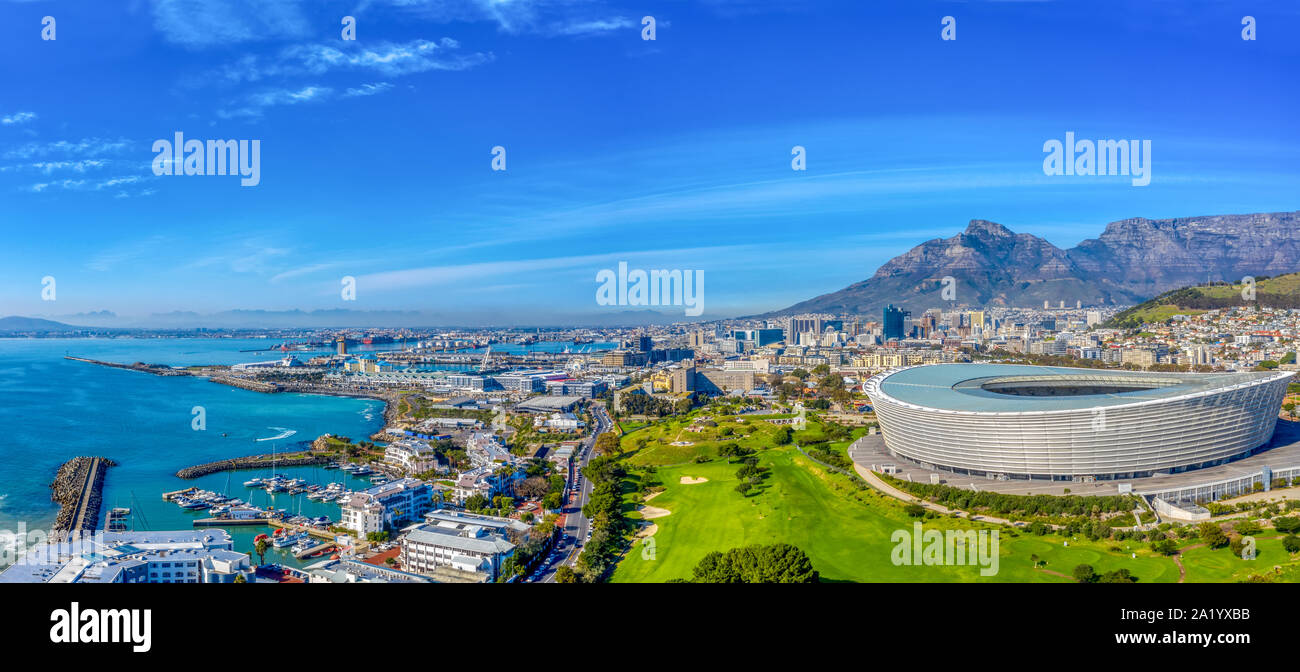 Una veduta aerea della capitale legislativa del Sud Africa, la Scenic Cape Town Foto Stock