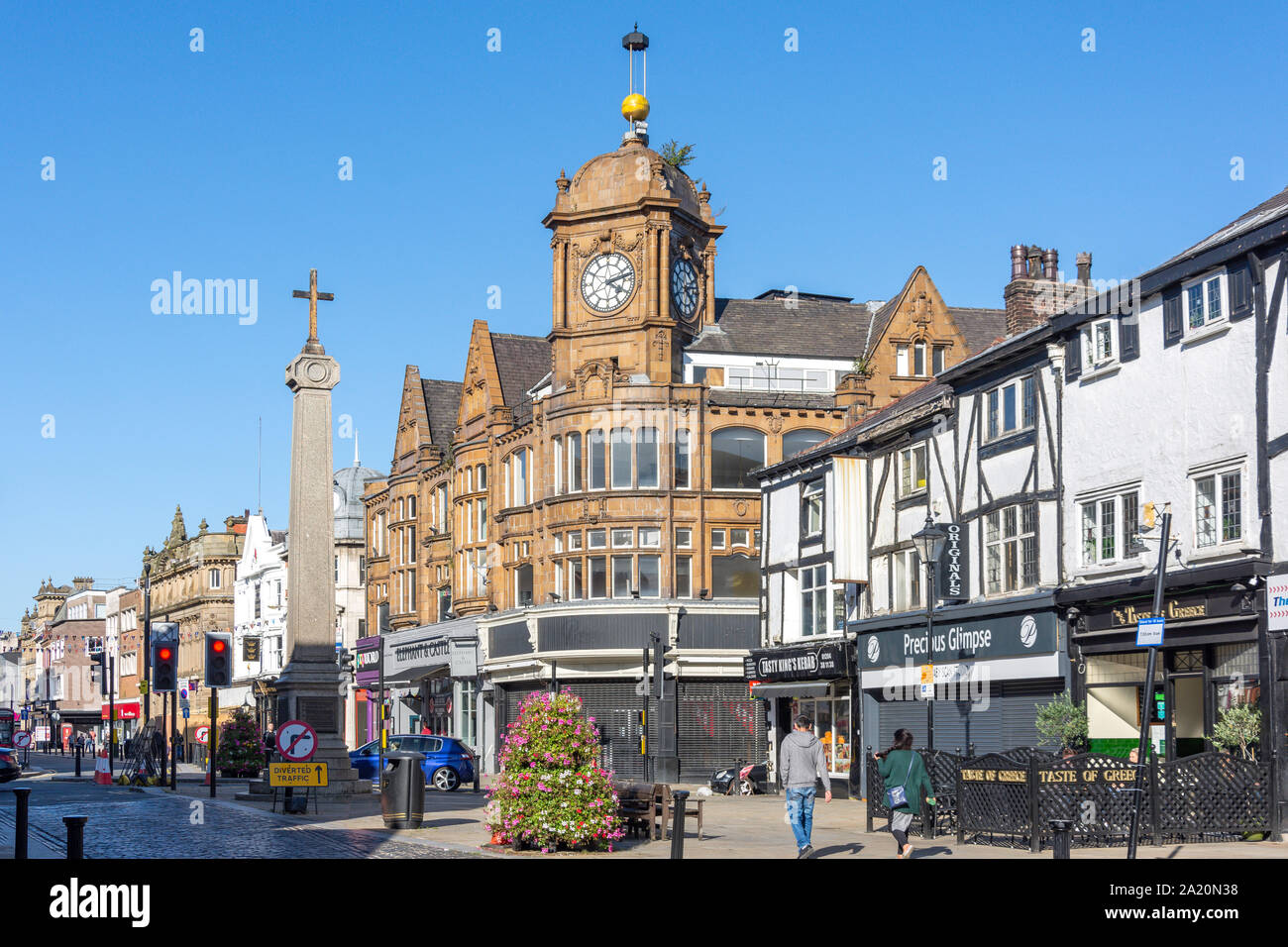 Deansgate da Churchgate, Bolton, Greater Manchester, Inghilterra, Regno Unito Foto Stock