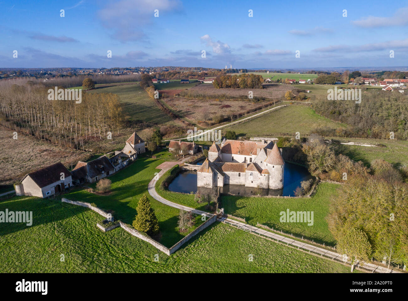 Francia, Cher, Berry, Boulleret, Buranlure CASTELLO (vista aerea) // Francia, Cher (18), Berry, Boulleret, château de Buranlure (vue aérienne) Foto Stock