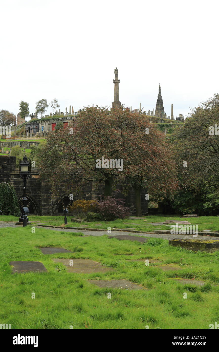 Necropoli di Glasgow, adiacente alla cattedrale Foto Stock