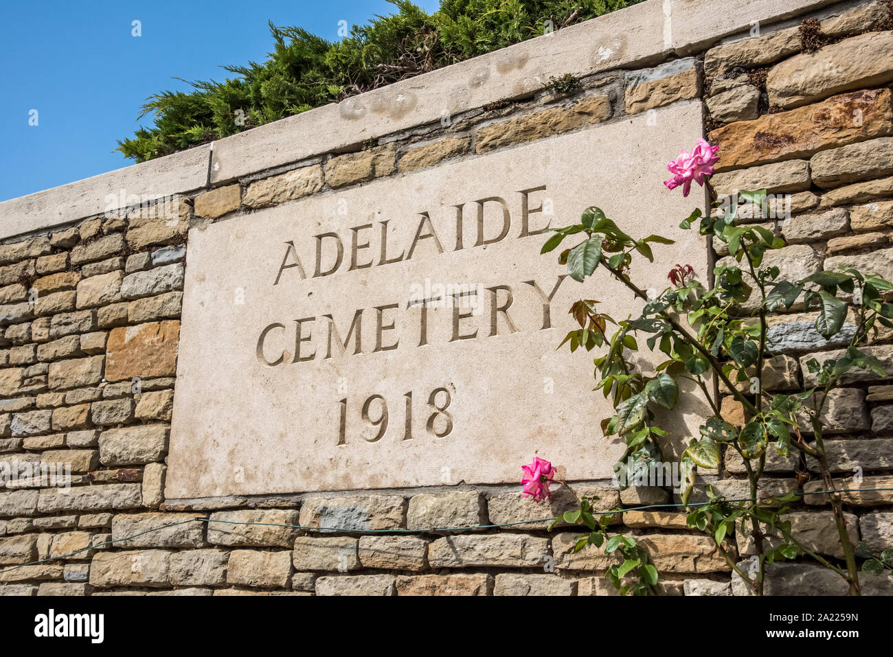 Adelaide CWGC Cemetery-Villers Brettonneux nei pressi di Amiens Foto Stock