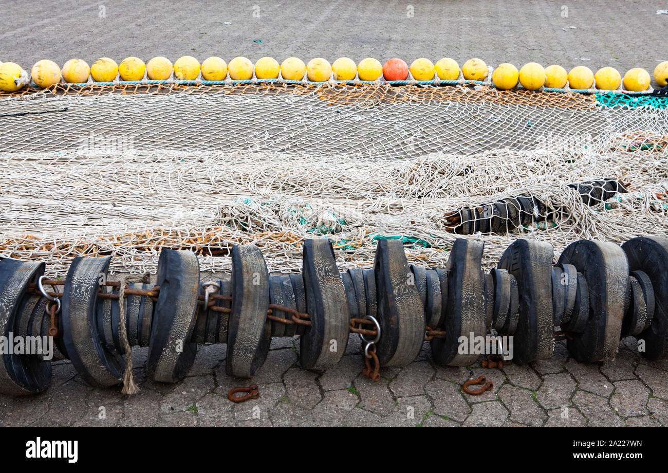 Attrezzature per la pesca, Cuxhaven, Bassa Sassonia, Germania, Europa Foto Stock