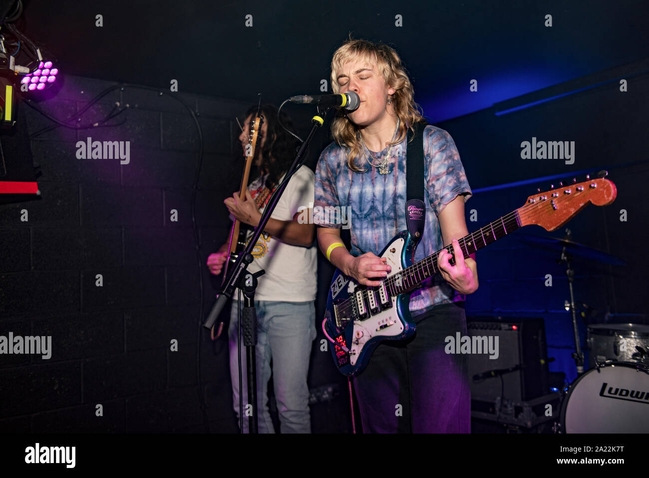 Manchester, Regno Unito. Il 29 settembre 2019. Annabel Liddell, Tom Leggett, Jun Park, Chris Marshall della fascia Miss giugno eseguire nel seminterrato del sì bar a Manchester il loro "Bad Luck parte" album UK tour, manchester 2019-09-29 Foto Stock