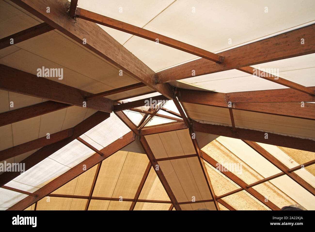 Al centro del soffitto della Viminacium o Viminatium tenda, un antico campo militare romano nella vecchia provincia romana di Moesia (odierna Serbia), Kostolac, Branichevo distretto, Serbia. Foto Stock