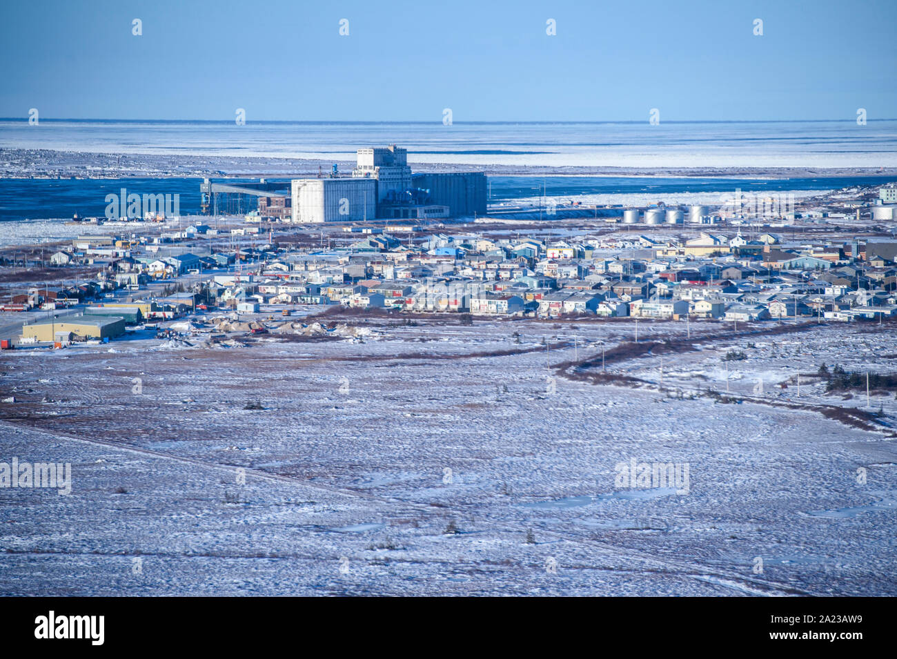 Città di Churchill dall'aria all'inizio dell'inverno, Churchill, Manitoba, Canada Foto Stock