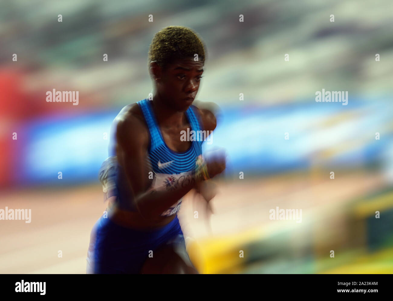 30 settembre 2019: !! Competere nei 400 metri per le donne durante il XVII IAAF mondiale di atletica Al Khalifa Stadium di Doha, in Qatar. Ulrik Pedersen/CSM. Foto Stock