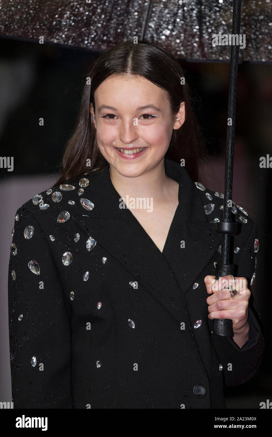 Londra, Regno Unito. Il 30 settembre, 2019. Bella Ramsey a Judy's London film premiereon Curzon Mayfair il tappeto rosso. 30 settembre 2019 Credit: Jeff Gilbert/Alamy Live News Foto Stock