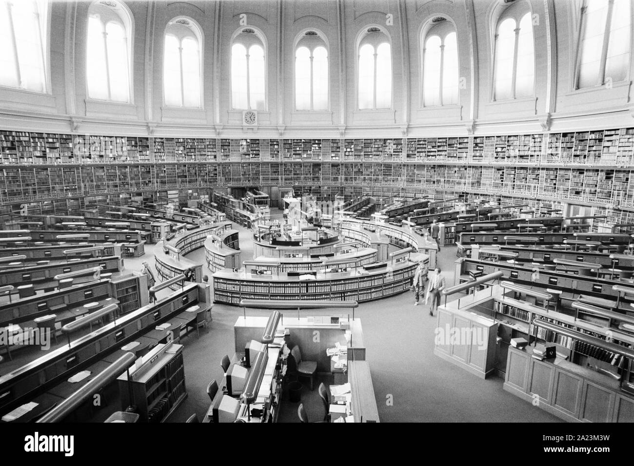 L'originale Museo Britannico biblioteca sala lettura. Fotografato Settembre 1986. Foto Stock