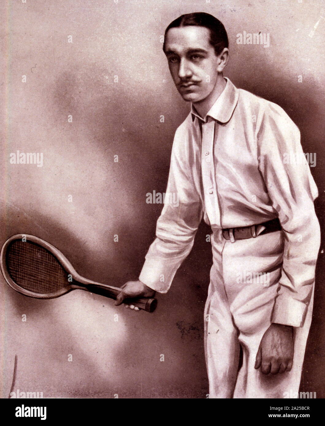 Maxime 'MAX' Omer Decugis Mathieu, (1882 - 1978), il giocatore di tennis dalla Francia che ha tenuto il Campionato Francese/Francese record aperto di vincere il torneo otto volte (un club francese solo soci prima del torneo 1925) Foto Stock