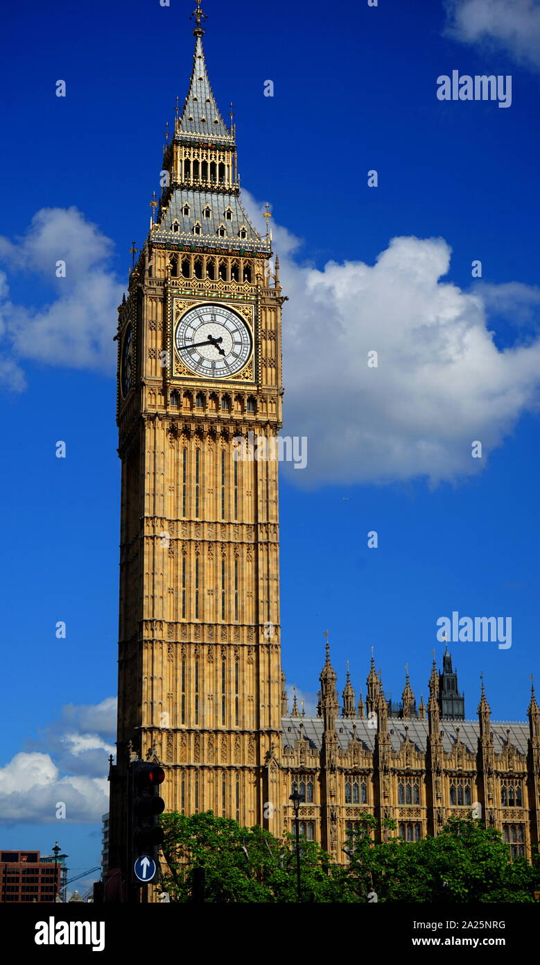 Fotografia del big ben situato presso il Palazzo di Westminster Foto Stock