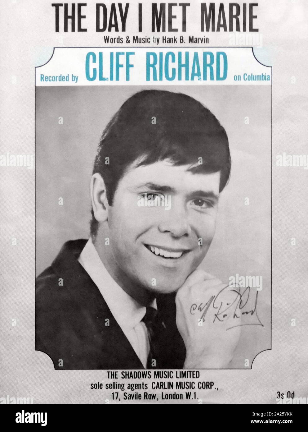 Firmato coperchio record Cliff Richard's "Il giorno in cui ho incontrato Marie". Cliff Richard (1940-) un british pop cantante, musicista, attore, attore e filantropo. Foto Stock