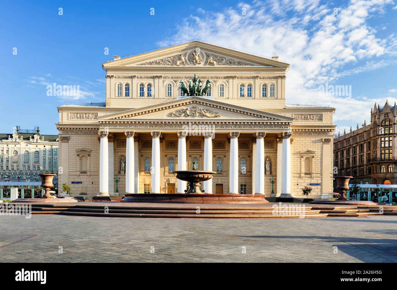 Mosca - Teatro Bolshoi al giorno di estate Foto Stock